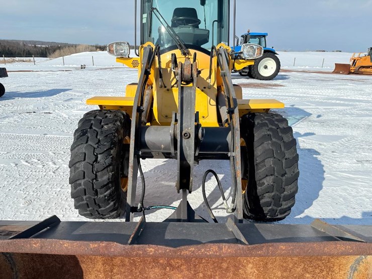 2016-volvo-l35g-image-31