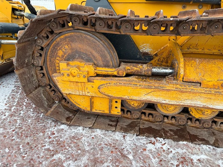 deere-650k-xlt-image-9