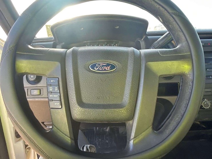 2014-ford-f150-image-13