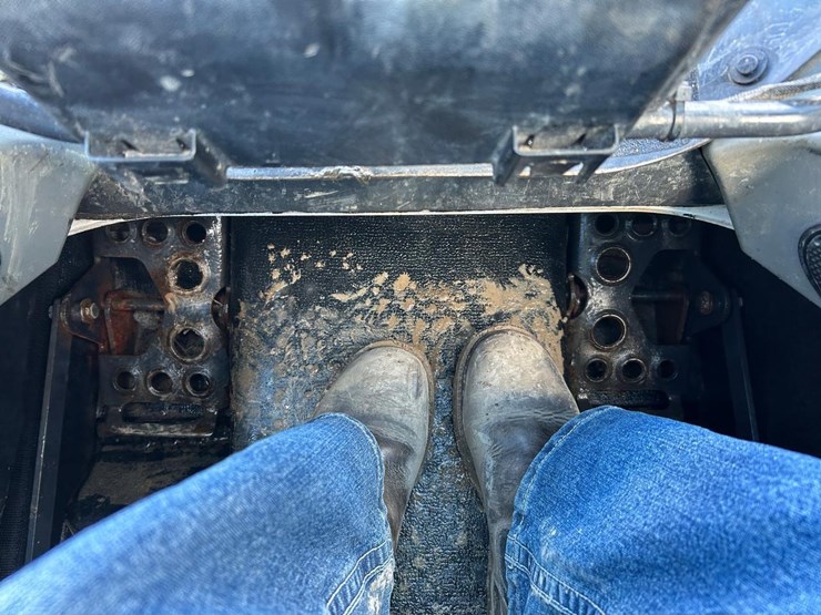 2018-bobcat-s650-image-19