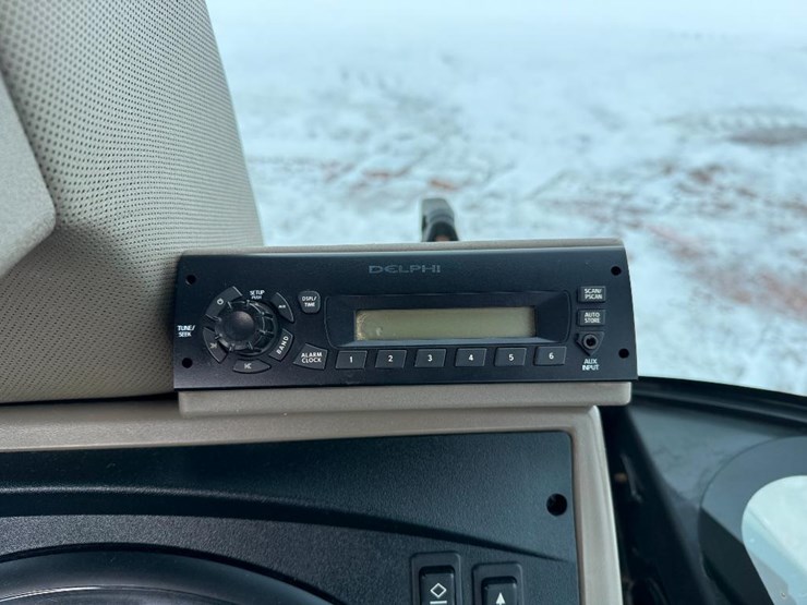 case-570n-xt-image-52