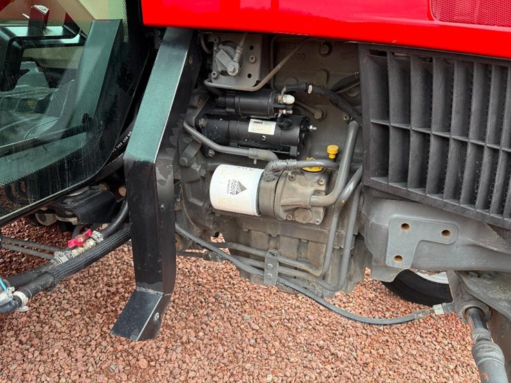 massey-ferguson-4707-image-30