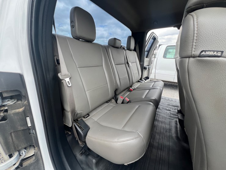 2017-ford-f150-xl-image-17