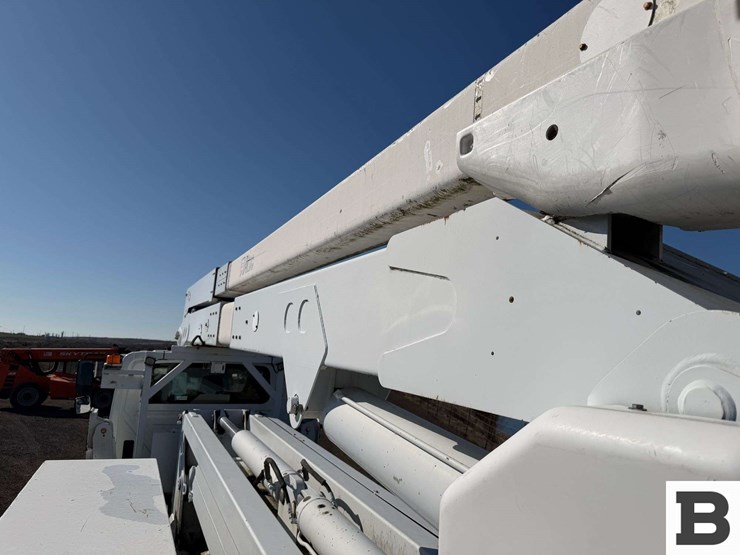 2011-international-workstar-7400-image-47