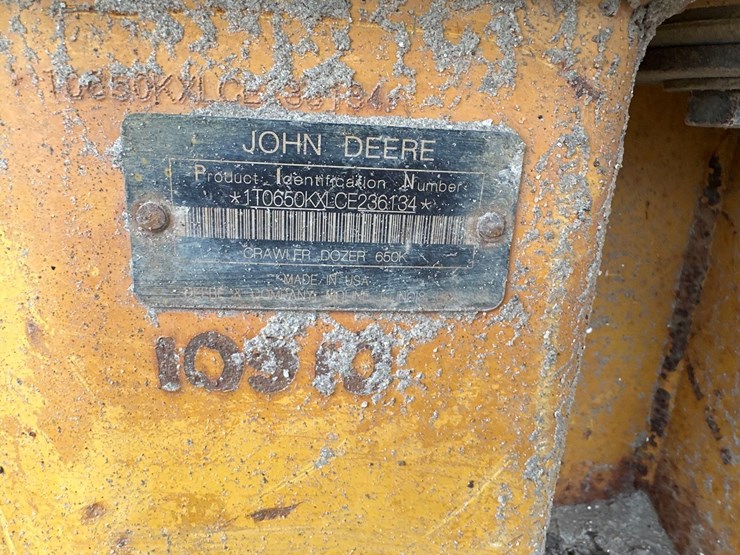 2015-deere-650k-lgp-image-17