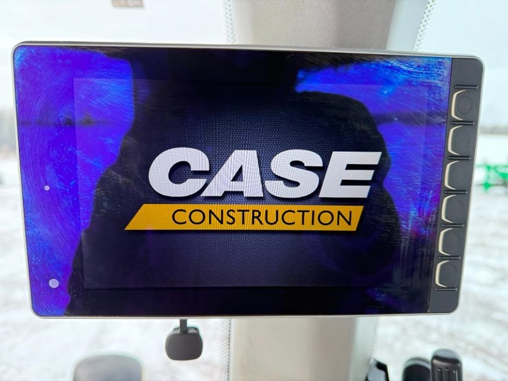 2019-case-621g-xt-image-70