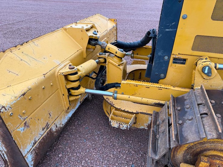 deere-450j-lt-image-40