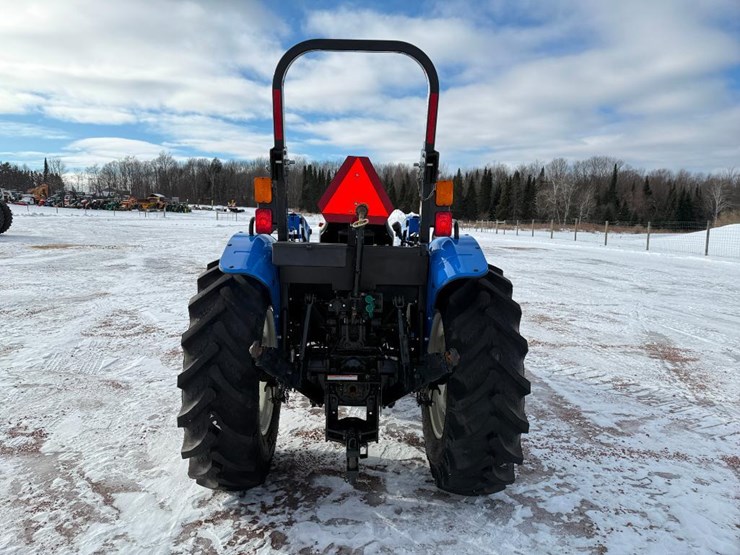 2023-new-holland-workmaster-60-image-5