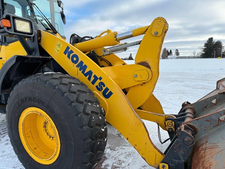 komatsu-wa320-7-image-39