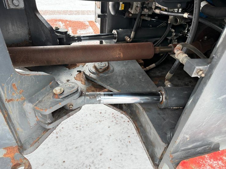 2018-doosan-dl250-5-image-48