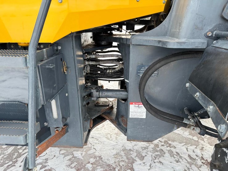 komatsu-wa320-7-image-43