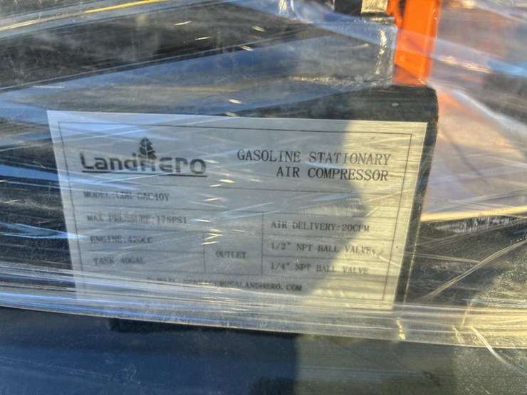 #115404-•-40-gal-2-stage-air-compressor-image-8