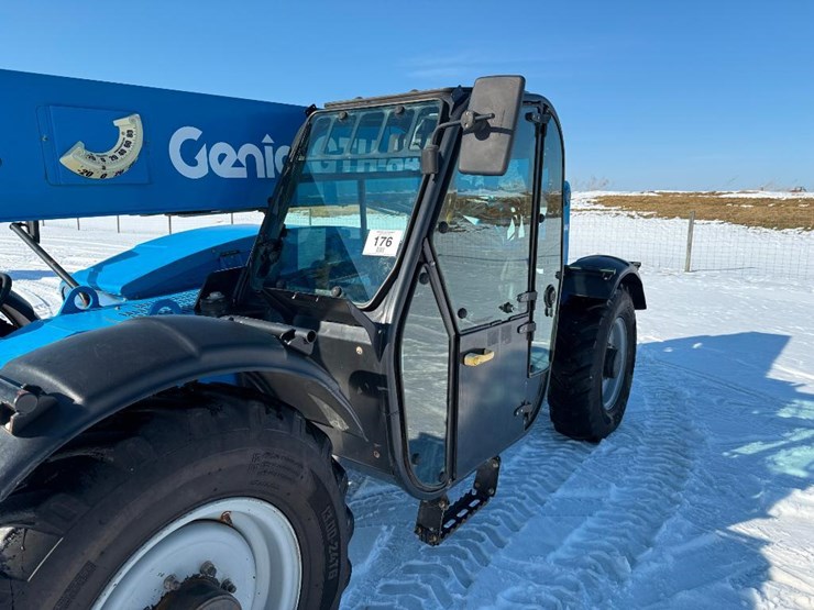 2016-genie-gth844-image-14