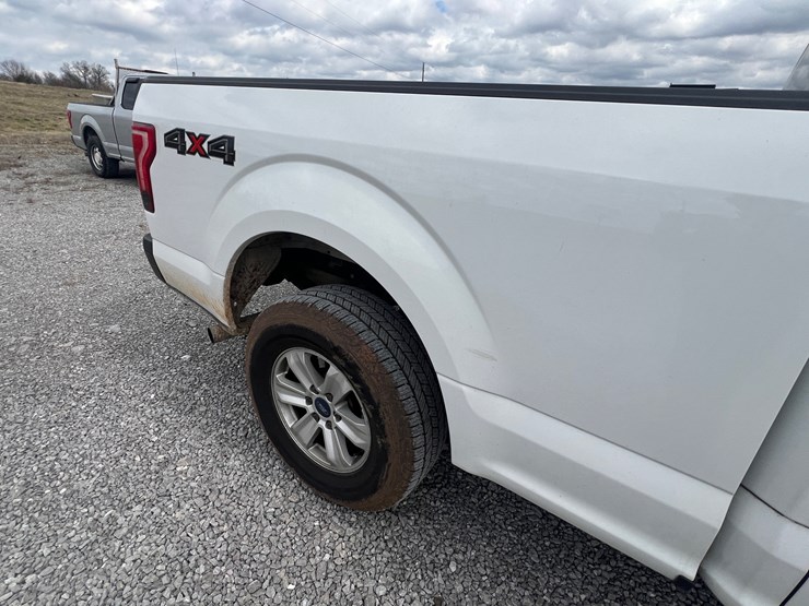 2017-ford-f150-xl-image-14