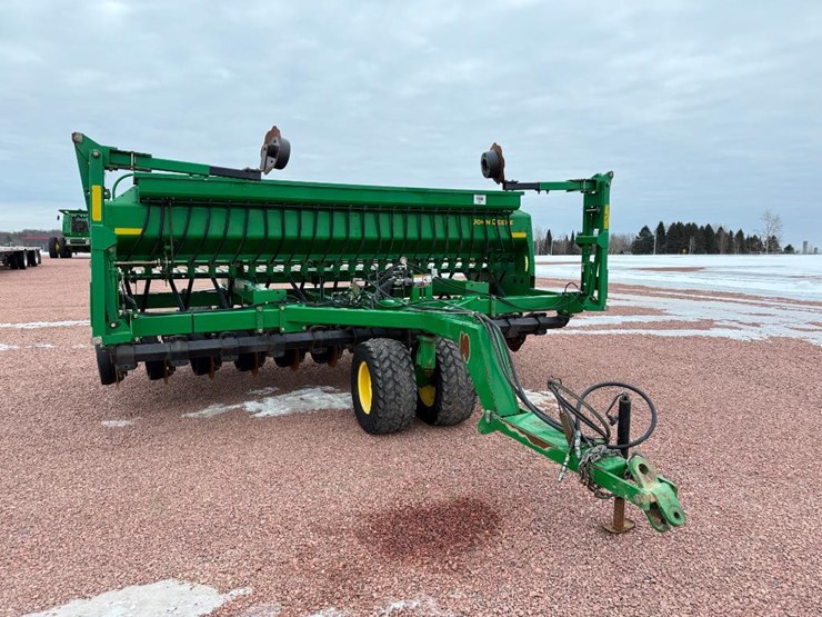 2010-john-deere-1590-image-2