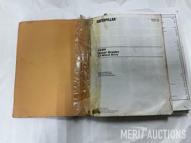 caterpillar-143h-image-5