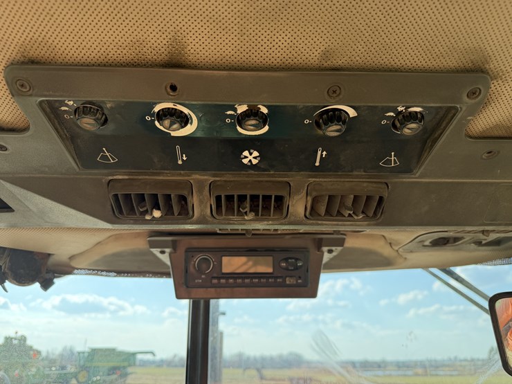 john-deere-4955-image-13