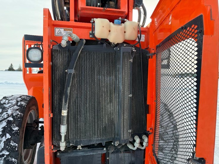 2018-sky-trak-10054-image-49