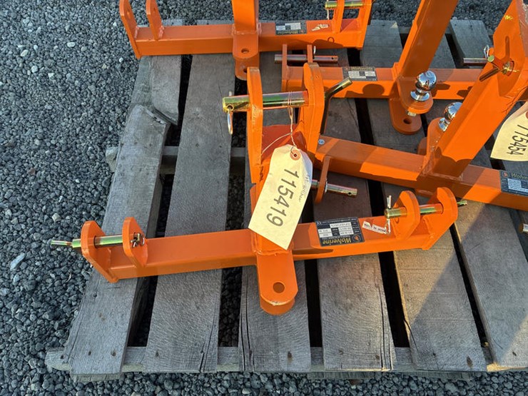 #115419-•-3pt-hitches-image-1