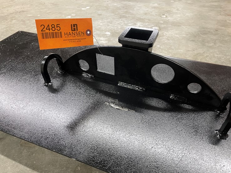 #2485-•-skid-steer-receiver-hitch-plate-with-half-moon-chain-hook-image-11