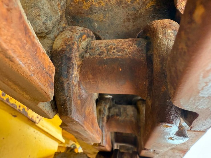 komatsu-d37ex-21-image-20