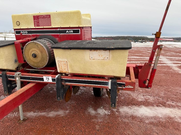 #74-•-lot-74-image-26