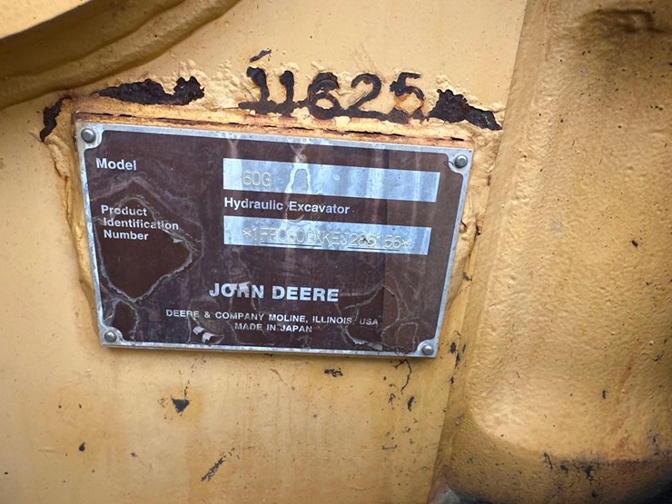 2014-deere-60g-image-11