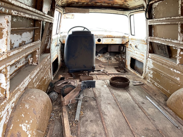 #1527-•-1956-ford-f100-panel-truck-**non-runner**(has-mn-title)-image-11