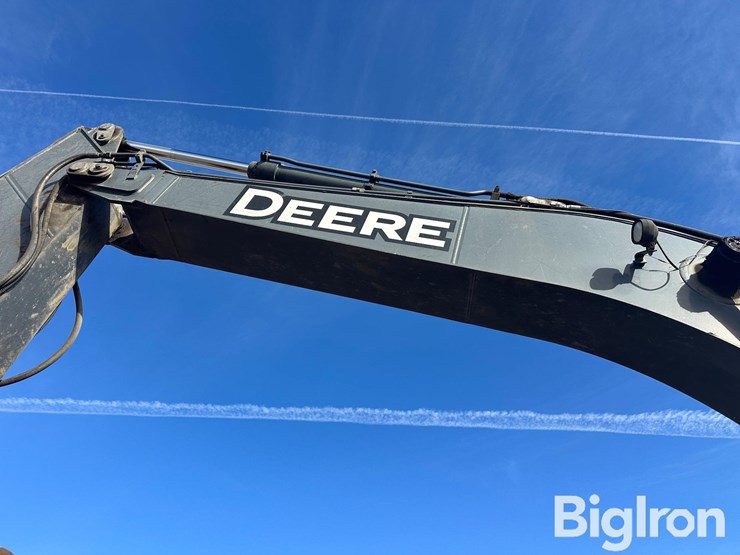 2006-deere-270d-lc-image-16