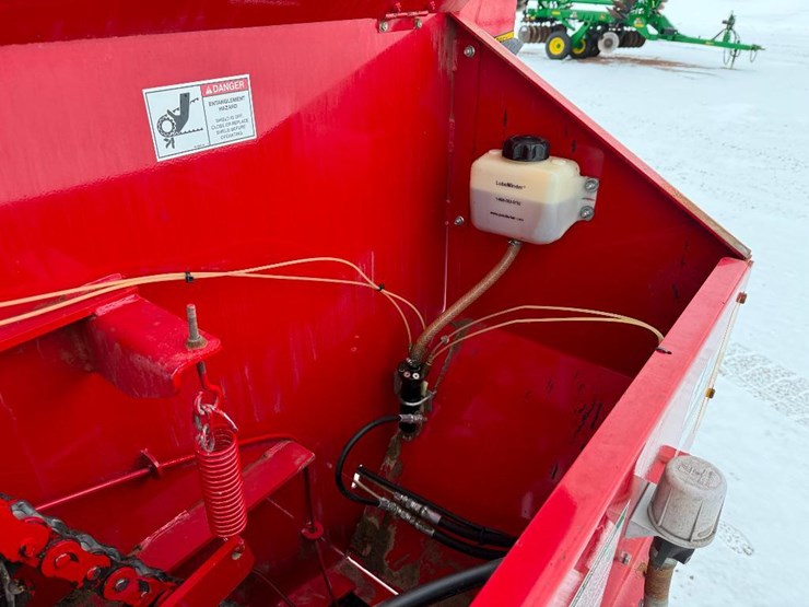 #79-•-lot-79-image-33