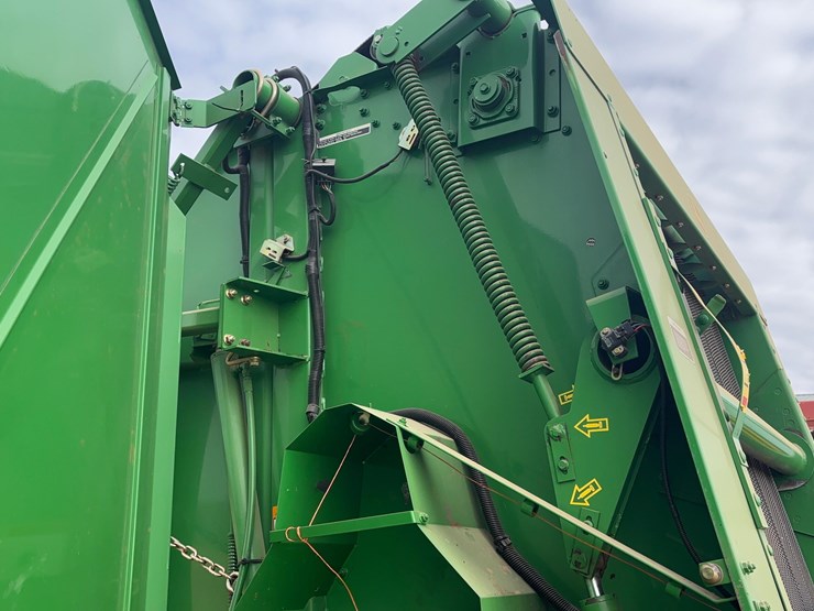 john-deere-567-image-11