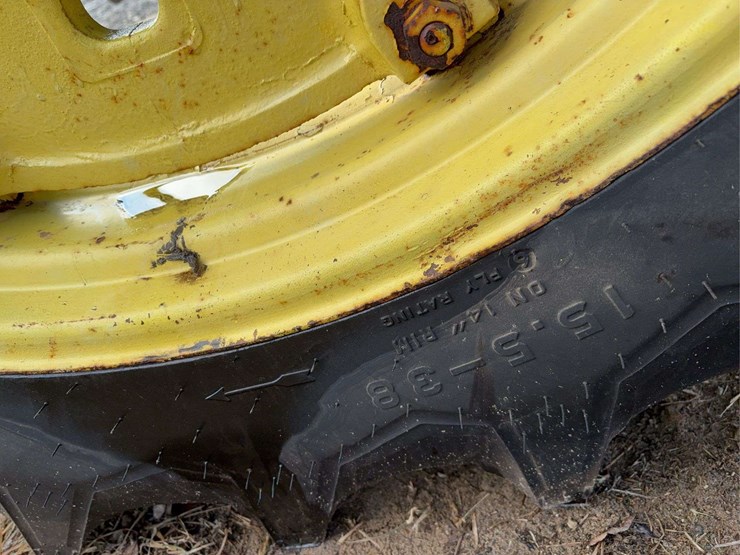 john-deere-3020-image-7