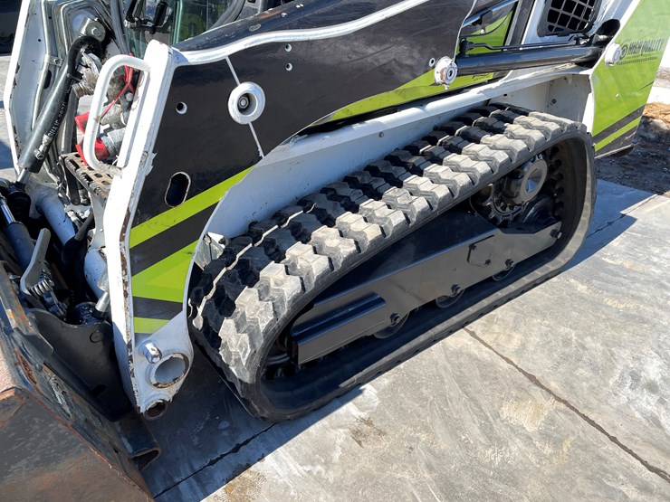 2022-bobcat-t450-image-16