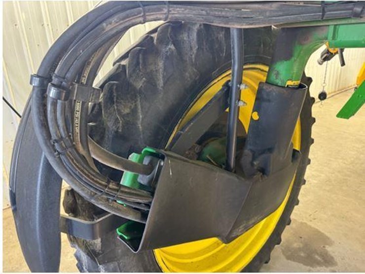 2004-john-deere-4710-image-85