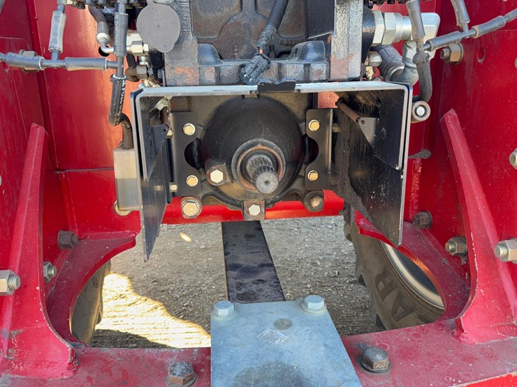 2012-case-ih-steiger-350-hd-tractor-image-18