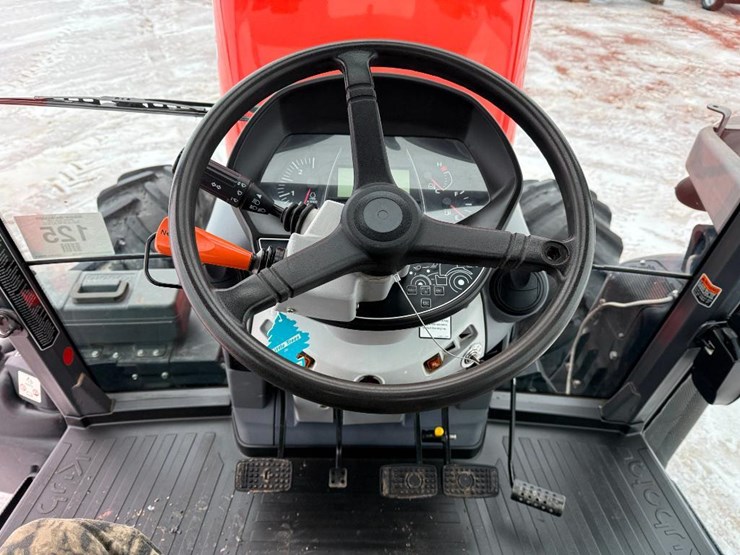 kubota-m7-151-image-64