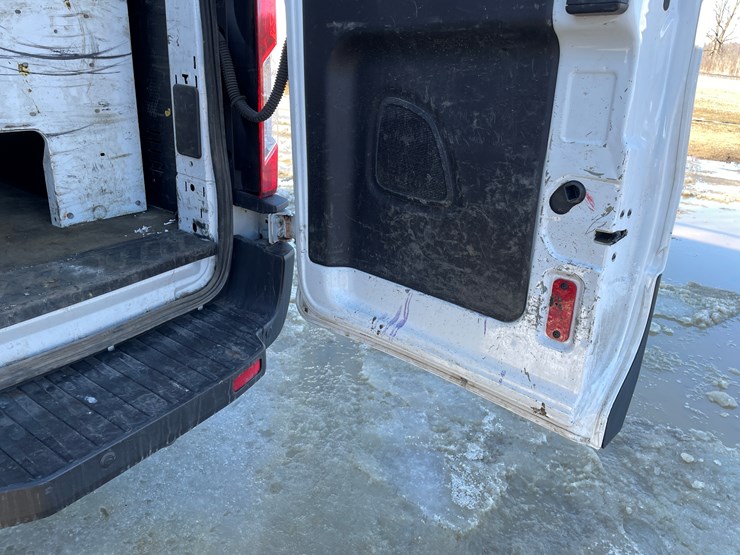 2019-ford-transit-image-82