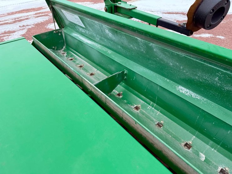 2010-john-deere-1590-image-52