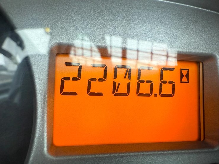 2018-bobcat-s770-image-35