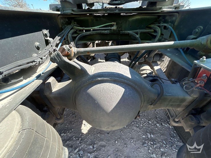 2016-freightliner-cascadia-125-image-26