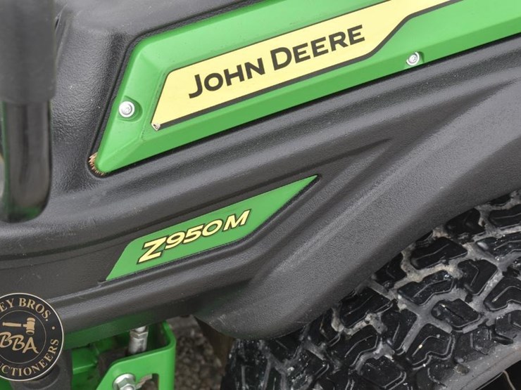 2024-john-deere-z950m-image-11