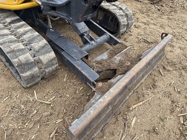 2020-deere-50g-image-5