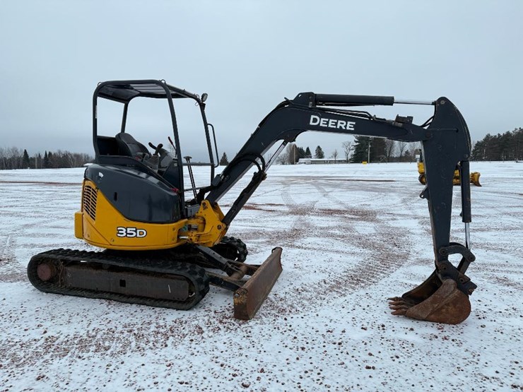 deere-35d-image-2