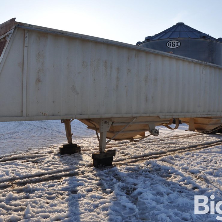 T/A Steel Grain Trailer