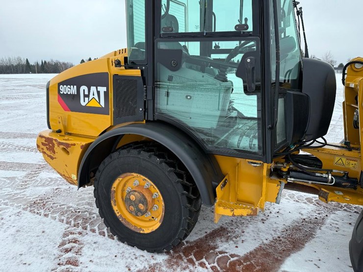 caterpillar-906m-image-12