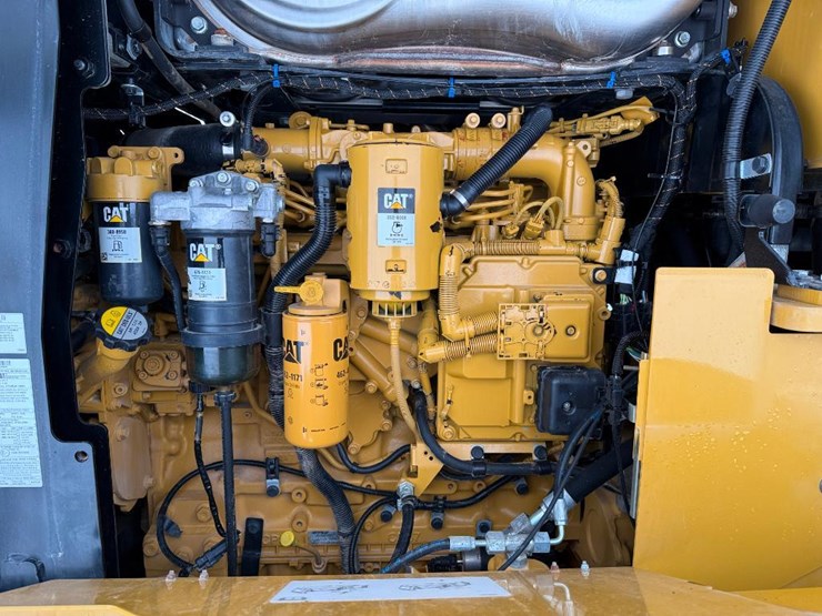 caterpillar-926m-image-53