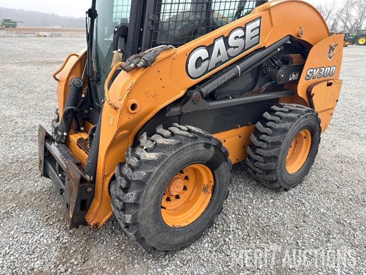 2012-case-sv300-image-12