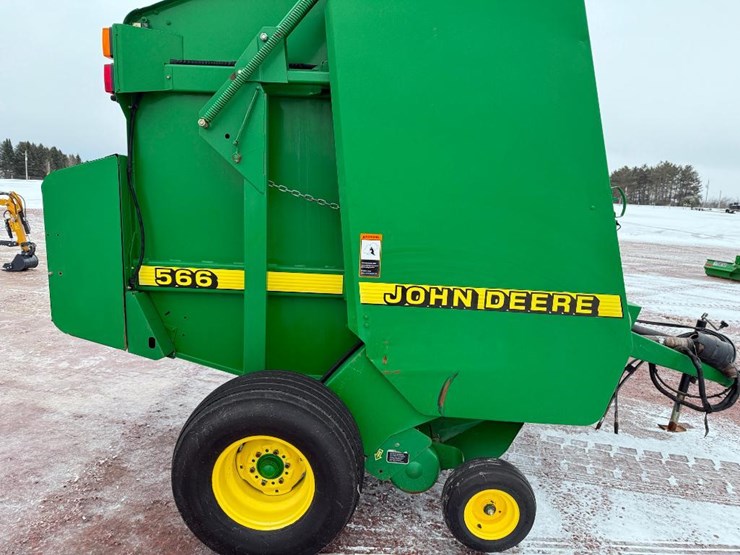 john-deere-566-image-16