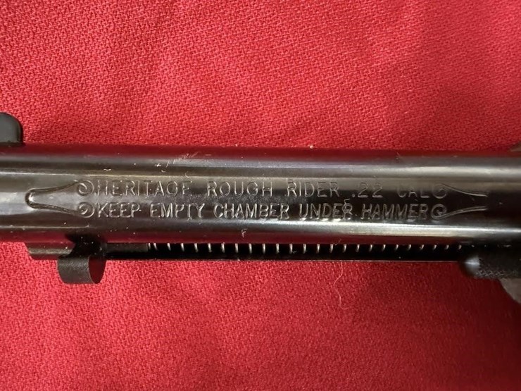 heritage-rough-rider-.22-pistol-image-4