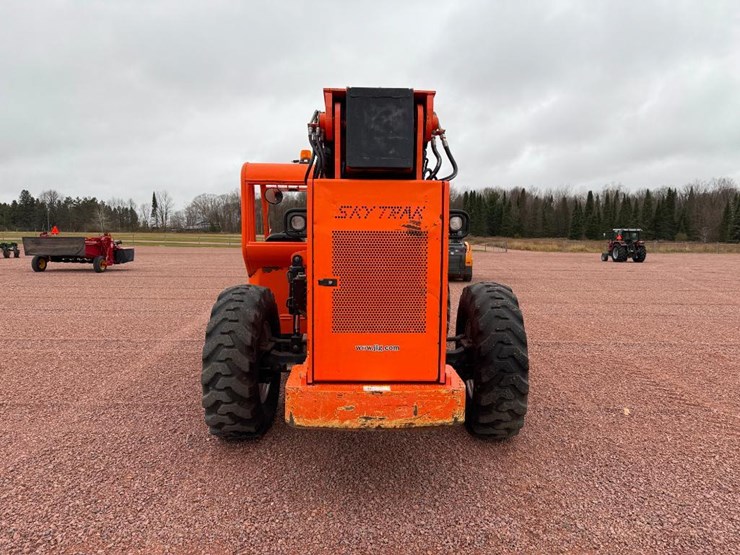 2006-sky-trak-8042-image-4